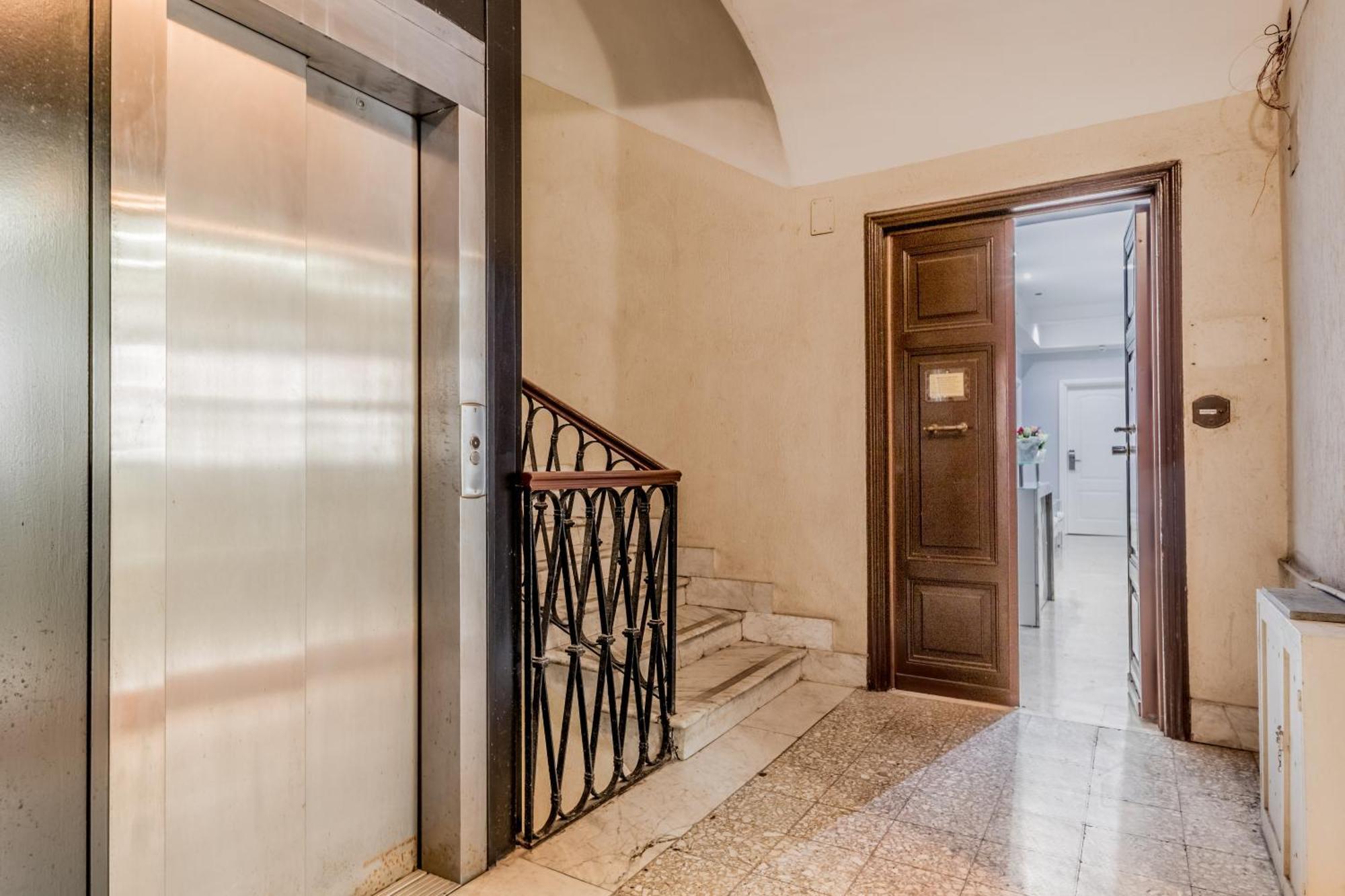 Vatican Sweet Guest House Рим Екстер'єр фото